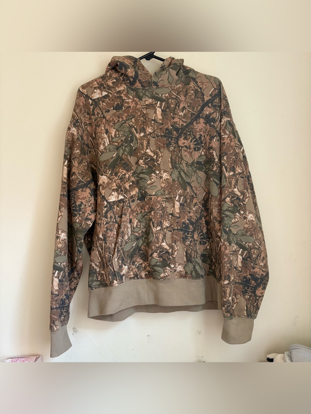 American Eagle Medium Laidback Luxe Heavyweight Hoodie